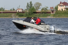 Бандит 520 катер