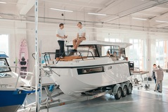 Кабинный катер Searene 745 Crew Cabin