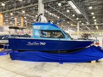 BOSSFORR 740 WEST cabine