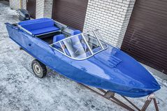 Ветровое стекло на ПРОГРЕСС 4