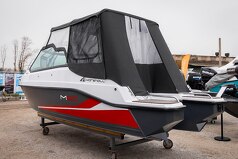 Катер MARSHALL M610 CR