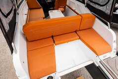 Катер MARSHALL M610 CR