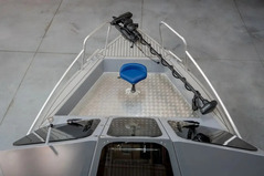 BOSSFORR 740 WEST cabine