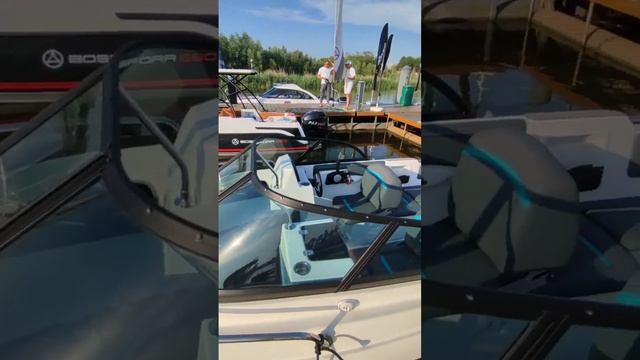 BossForr 580 BR у причала  #bossforr #рекаморе #boating  #катера